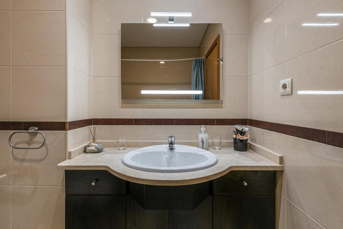 Appartement Guestready - Luxe Living By The Pool à Póvoa de Varzim Extérieur photo